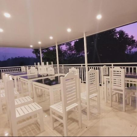 Aura Springs Resort Anachal ภายนอก รูปภาพ