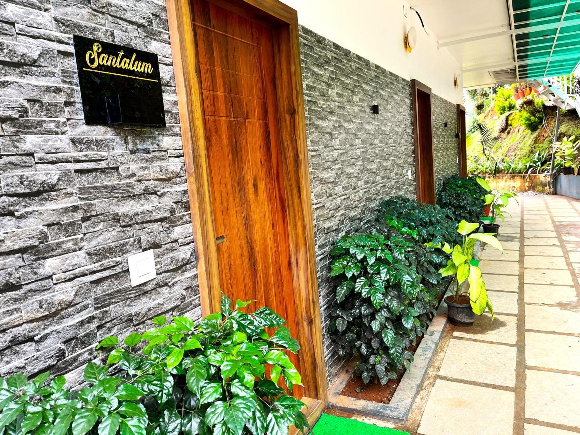Aura Springs Resort Anachal ภายนอก รูปภาพ