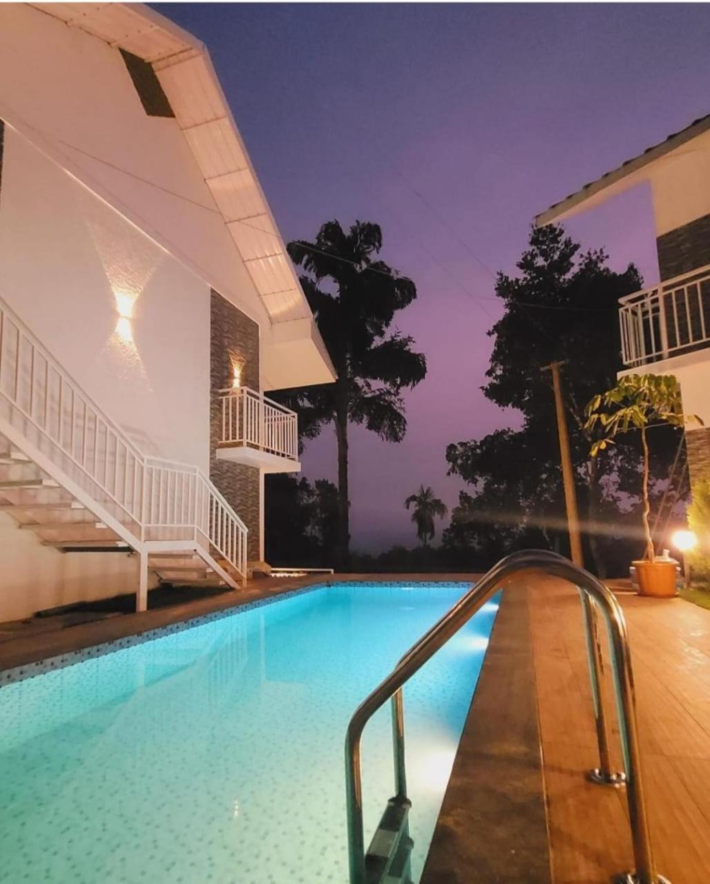 Aura Springs Resort Anachal ภายนอก รูปภาพ